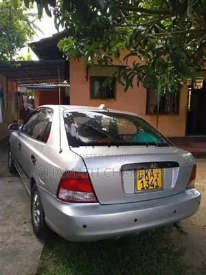 Hyundai Accent 2001