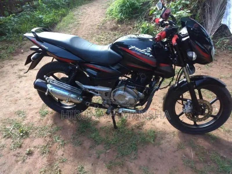Bajaj Pulsar 150 2011