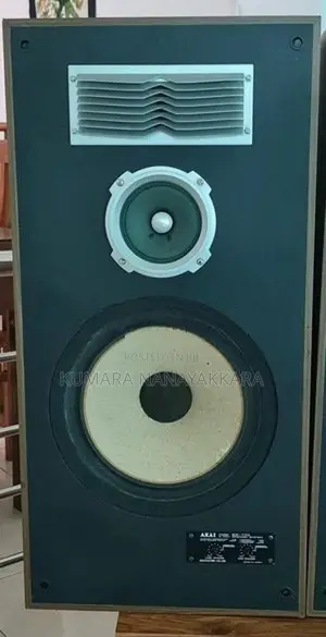 Akai Sw-T70 3 Way Speaker Pair
