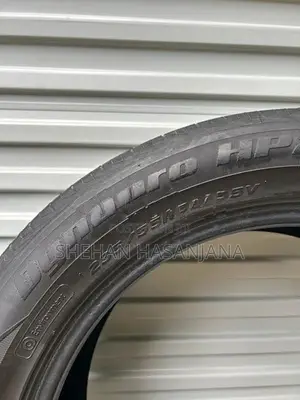 Hankook 235/55/19 ටයර් 2024