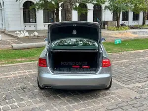 Audi A4 2011