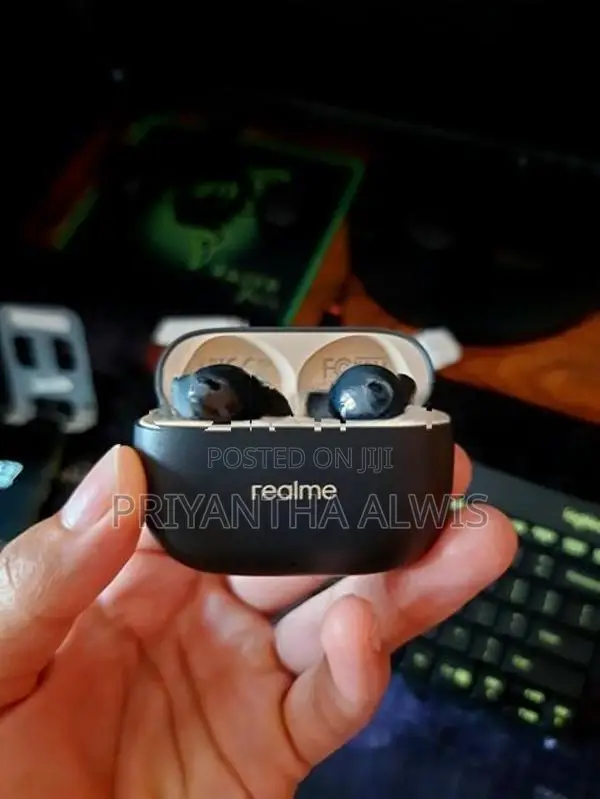 Realme Buds T300