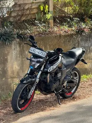 Yamaha FZS V1 2012
