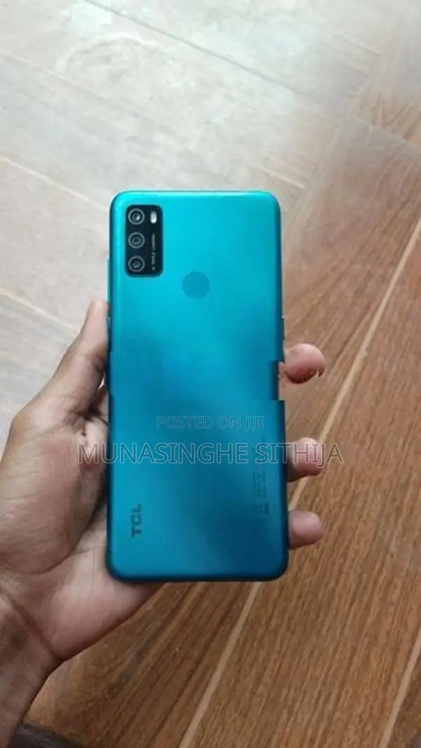 TCL 20E (Used)
