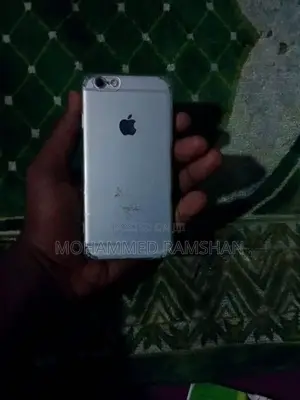 Apple iPhone 6S (Used)