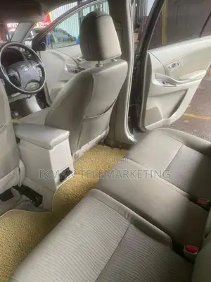 Toyota Premio 2011