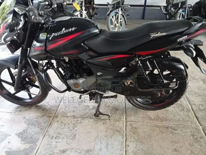 Bajaj Pulsar 150 2018