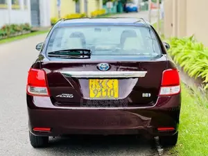 Toyota Axio 2014