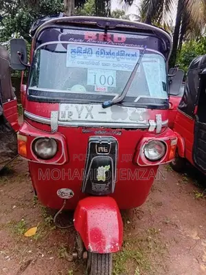 Bajaj RE 2012