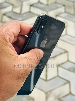 Apple iPhone XS 512GB (Used)