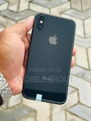 Apple iPhone XS 512GB (Used)