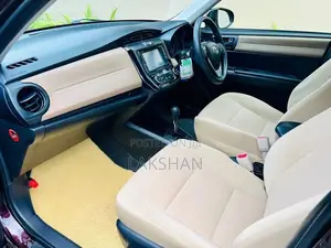 Toyota Axio 2014