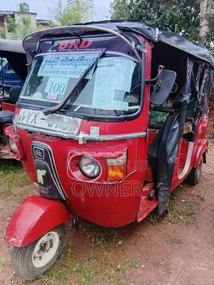 Bajaj RE 4 Stroke 2012