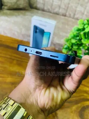 Samsung Galaxy A06 6GB 128GB (Used)