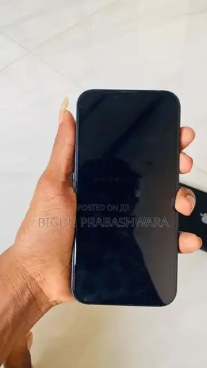 Apple iPhone 14 (Used)