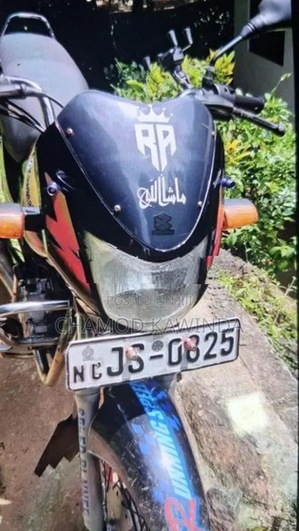 Bajaj Caliber 2005