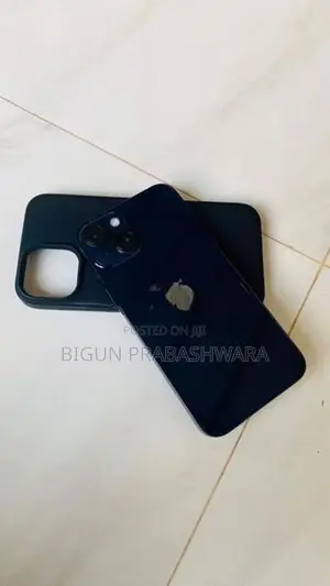 Apple iPhone 14 (Used)