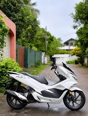 Honda PCX 150 2021