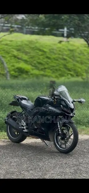 Yamaha R15 V2 V3 2019