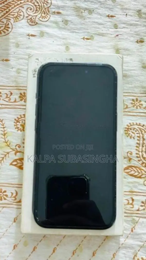 Apple iPhone 15 128GB (Used)