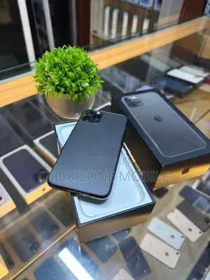 Apple iPhone 11 Pro 256GB (Used)