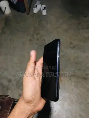 Apple iPhone X (Used)