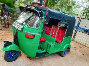 Bajaj RE 1994