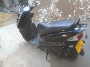Honda Dio 2011
