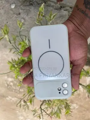 Apple iPhone 11 (Used)