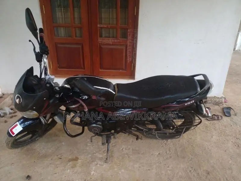 Bajaj Pulsar 150 2010