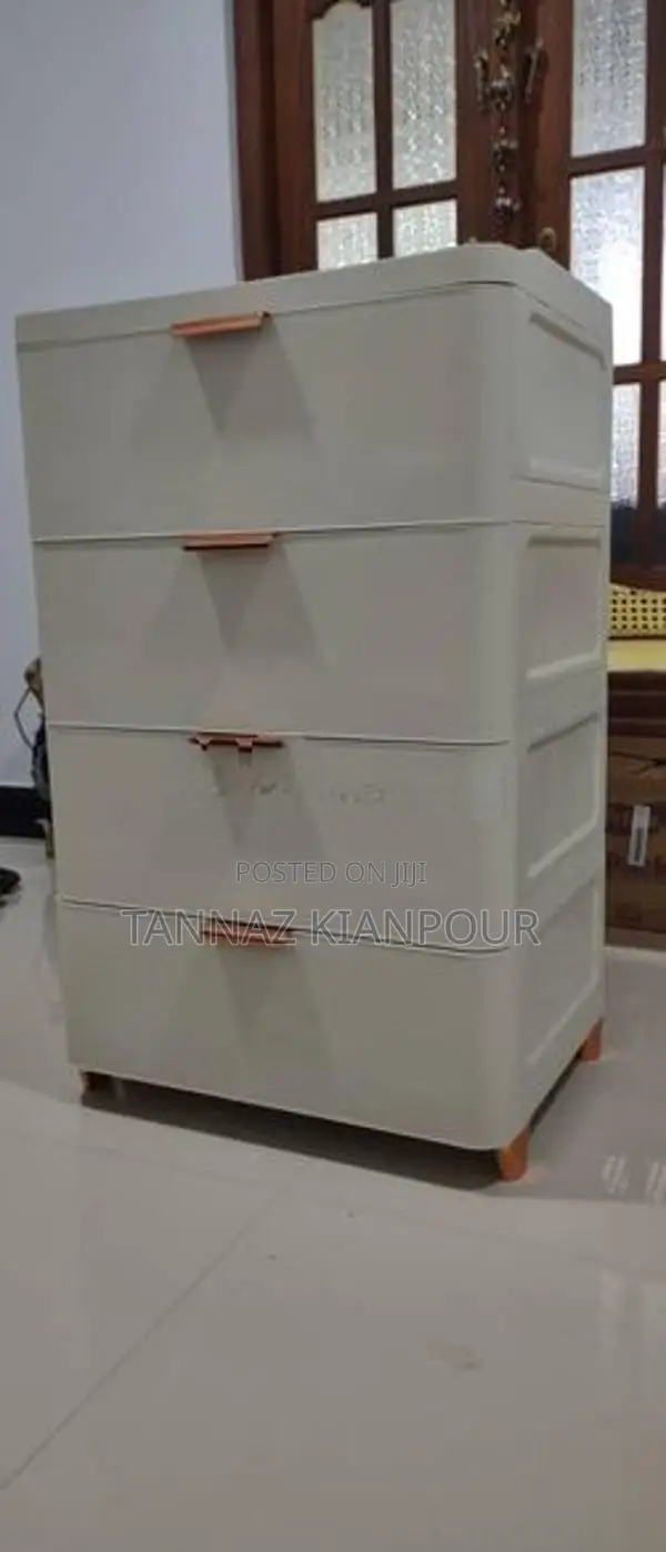 4-Drawer Storage Chest