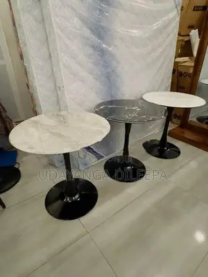 Restaurants Round Table