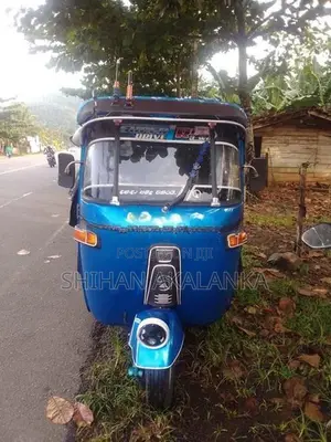 Bajaj RE 2008