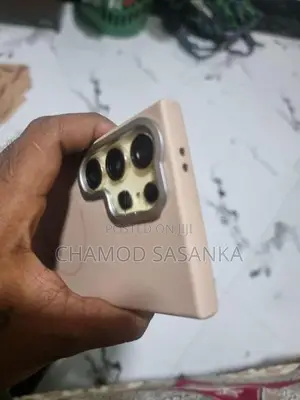 Samsung Galaxy S24 Ultra (Used)