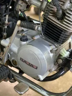 Bajaj CT100 2005