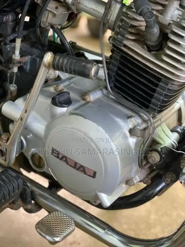 Bajaj CT100 2005