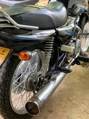 Bajaj CT100 2005