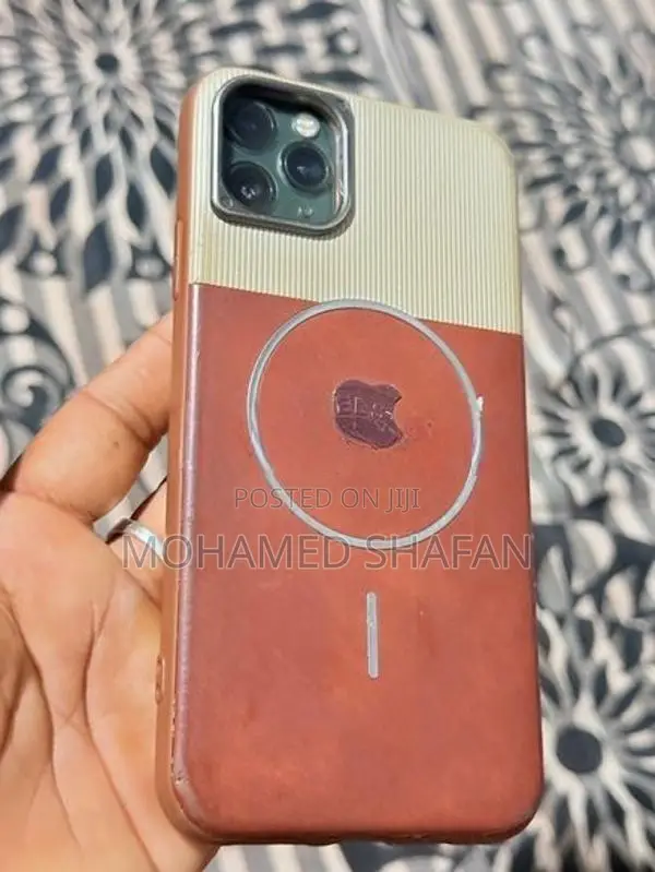 Apple iPhone 11 Pro Max (Used)