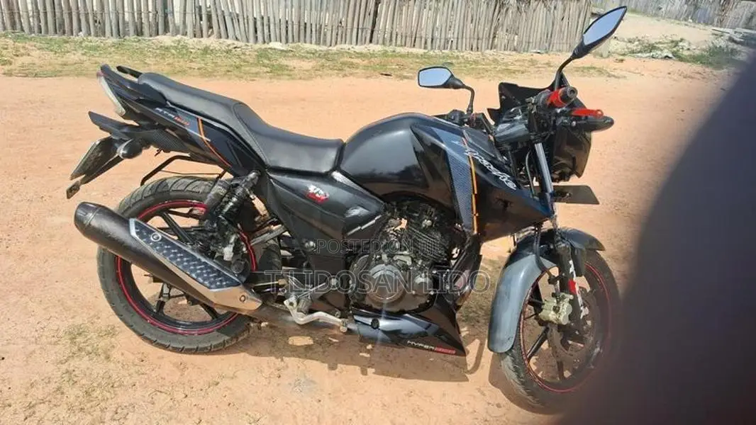 TVS Apache 2018