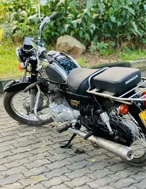 Honda Benly CH110 2002