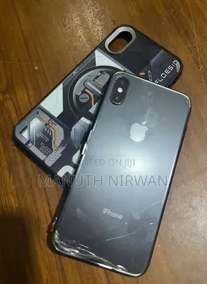 Apple iPhone X 256GB Black Edition (Used)