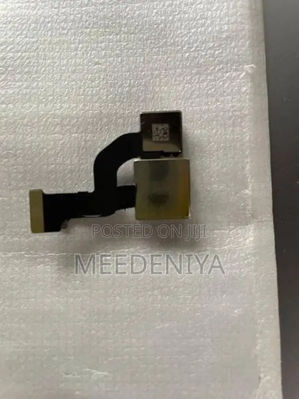 Apple iPhone 12 Camera (Used)