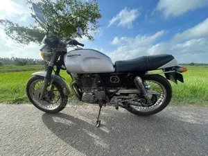 Honda CB250R 1987