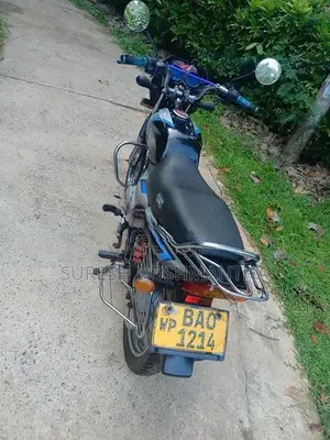 Bajaj CT100 2014