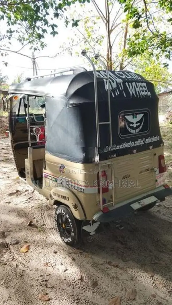Bajaj RE 1998