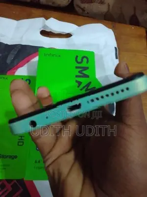 Infinix Smart 8 (Used)