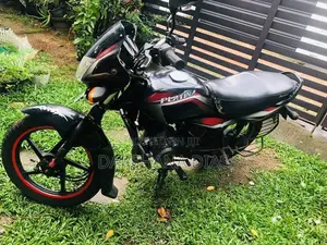 Bajaj Platina 125 2010