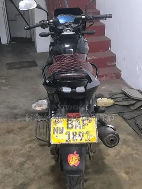 Bajaj Pulsar 150 2013