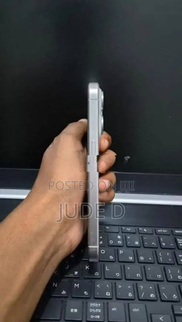 Apple iPhone 15 Pro (Used)