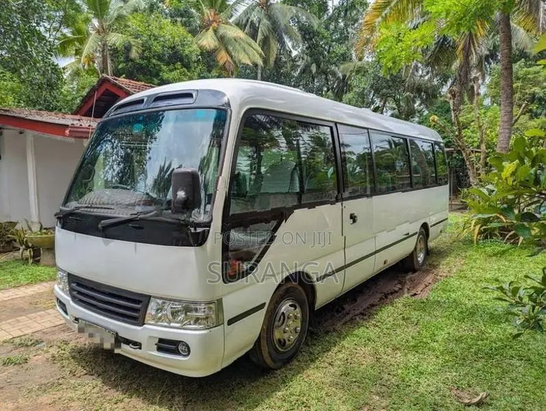 Toyota Coaster AC Bus 2006